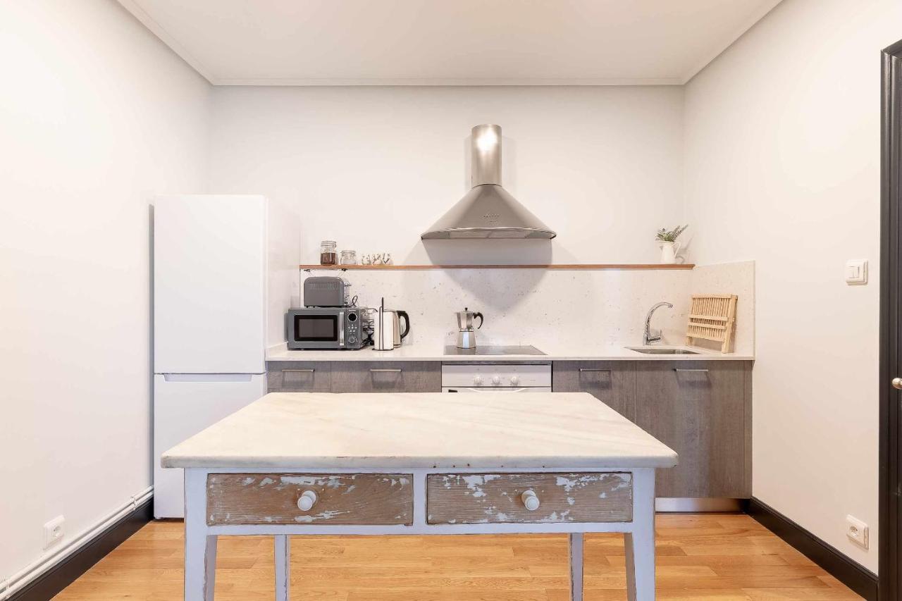 Apartamento Kuia Con Vistas Frontales A La Ria De Bilbao Cerca Del Metro Erandio Kültér fotó